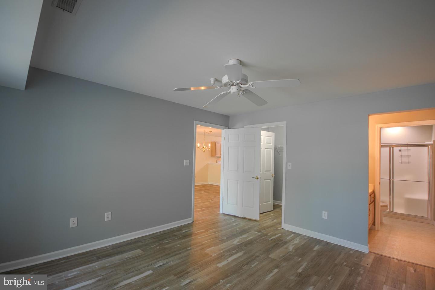 1101 S Schumaker Dr #103 Property Photo 12