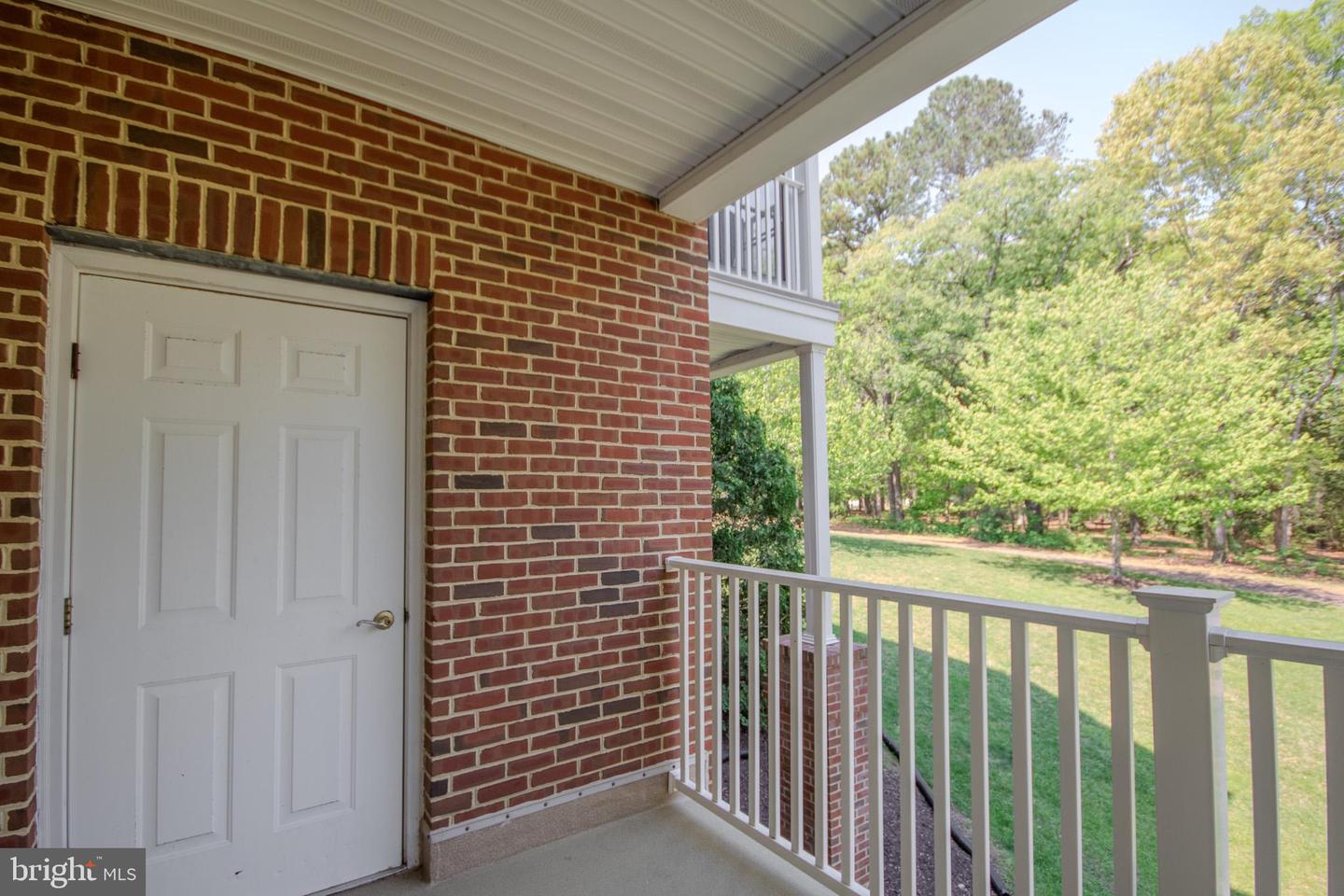 1101 S Schumaker Dr #103 Property Photo 16