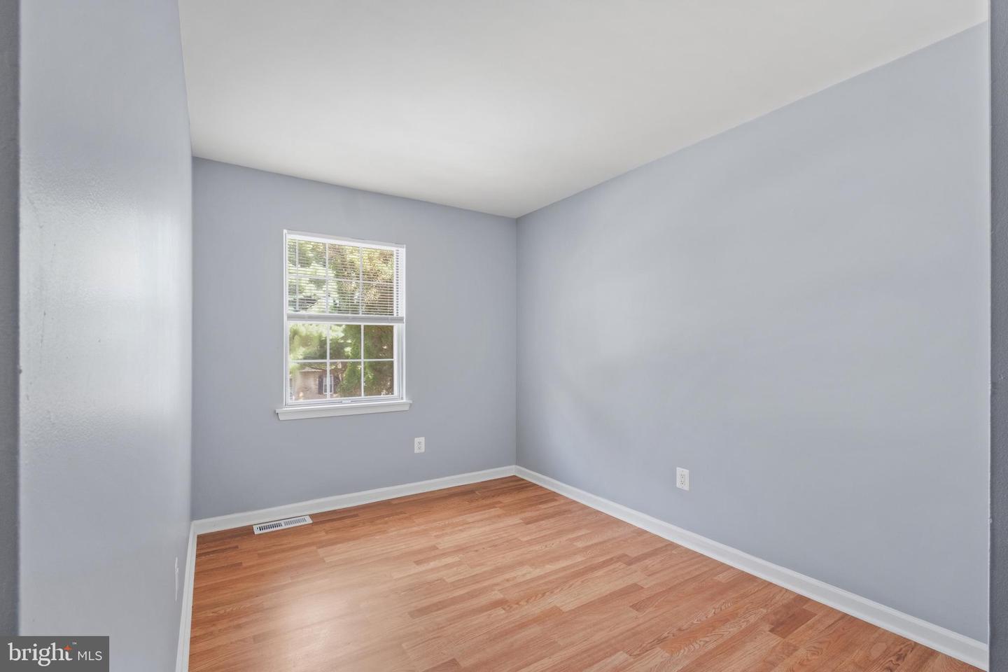 731 Hemlock St Property Photo 22