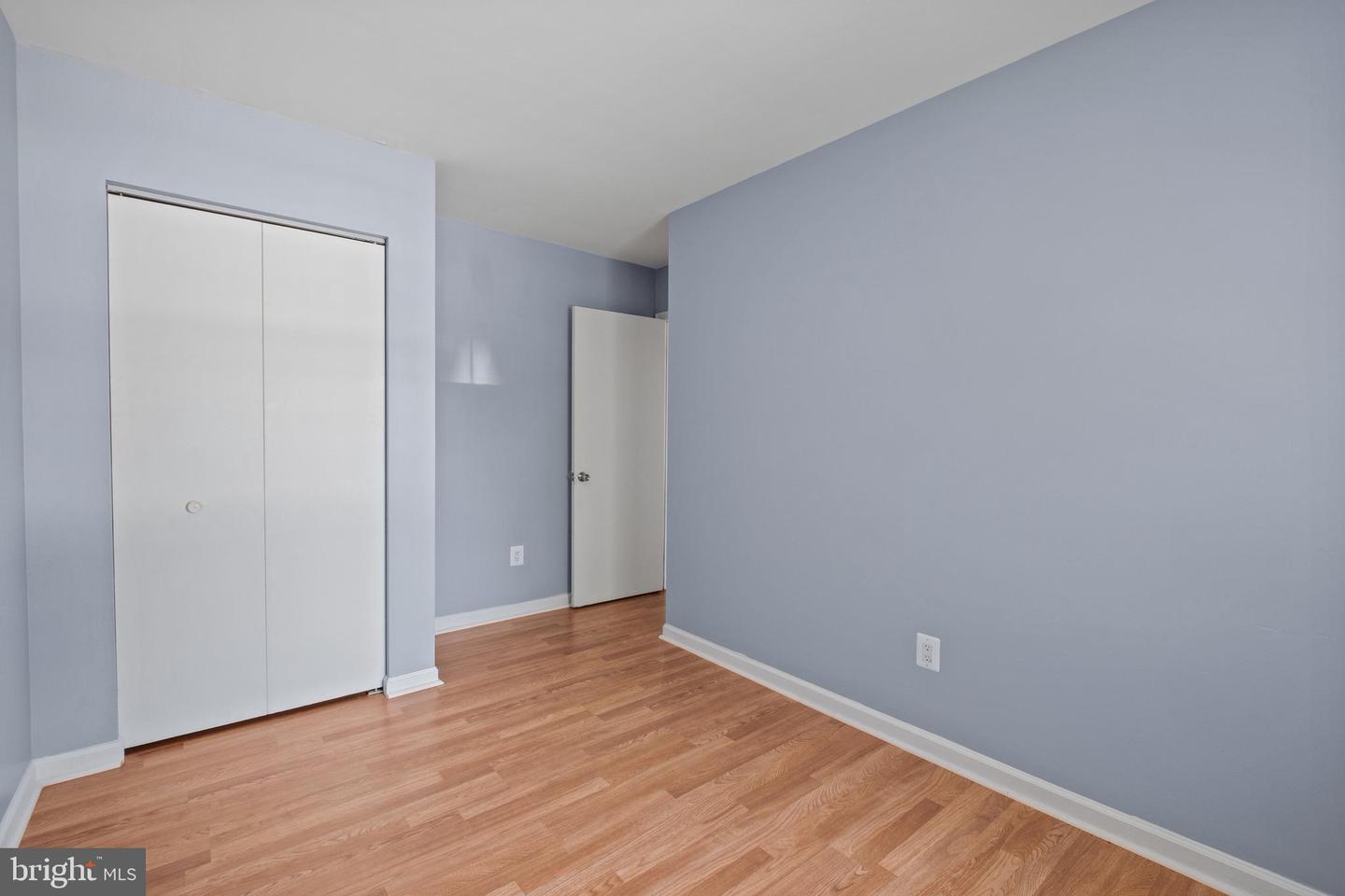731 Hemlock St Property Photo 23