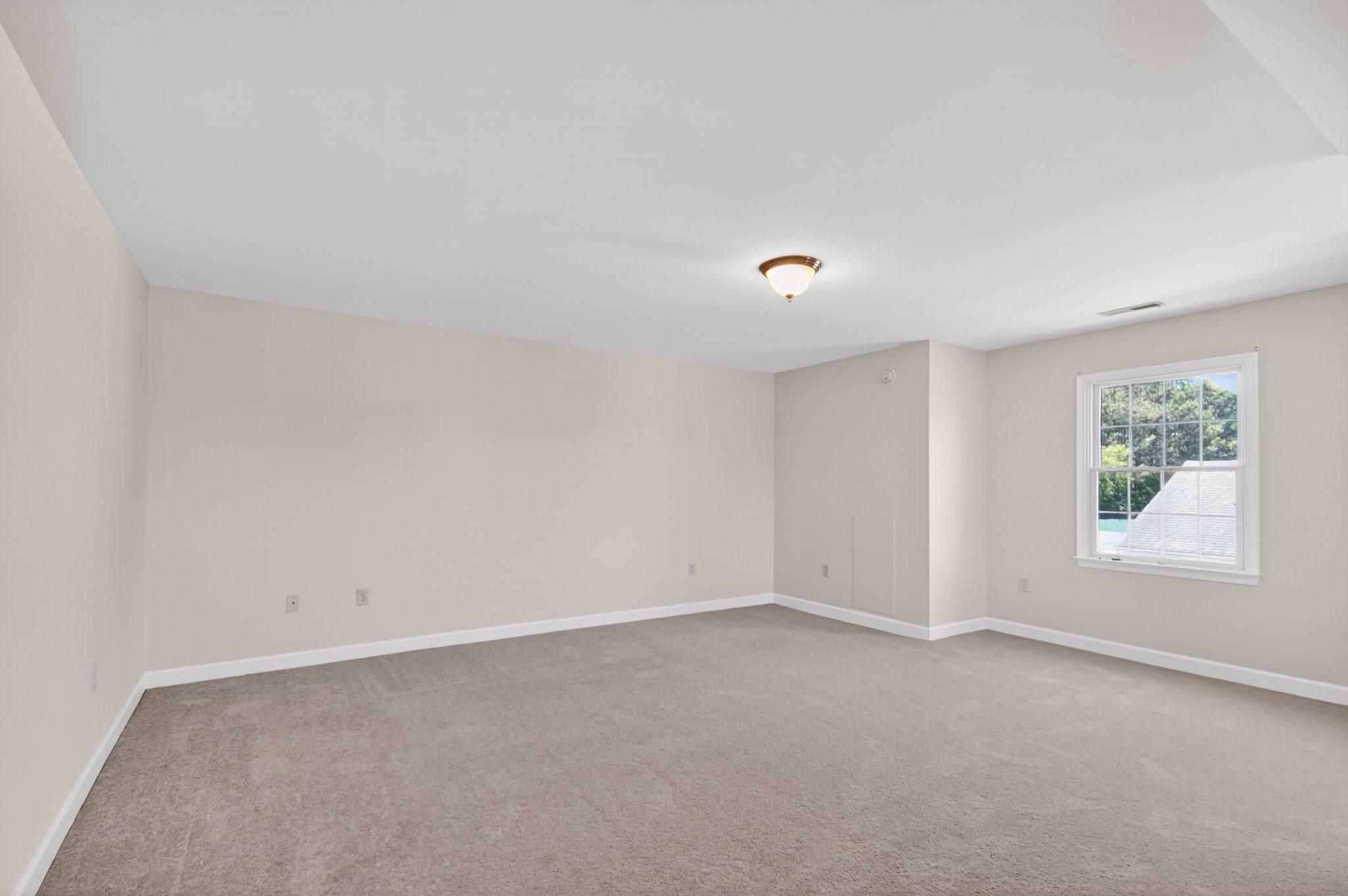 313 Gunbys Mill Dr Property Photo 32