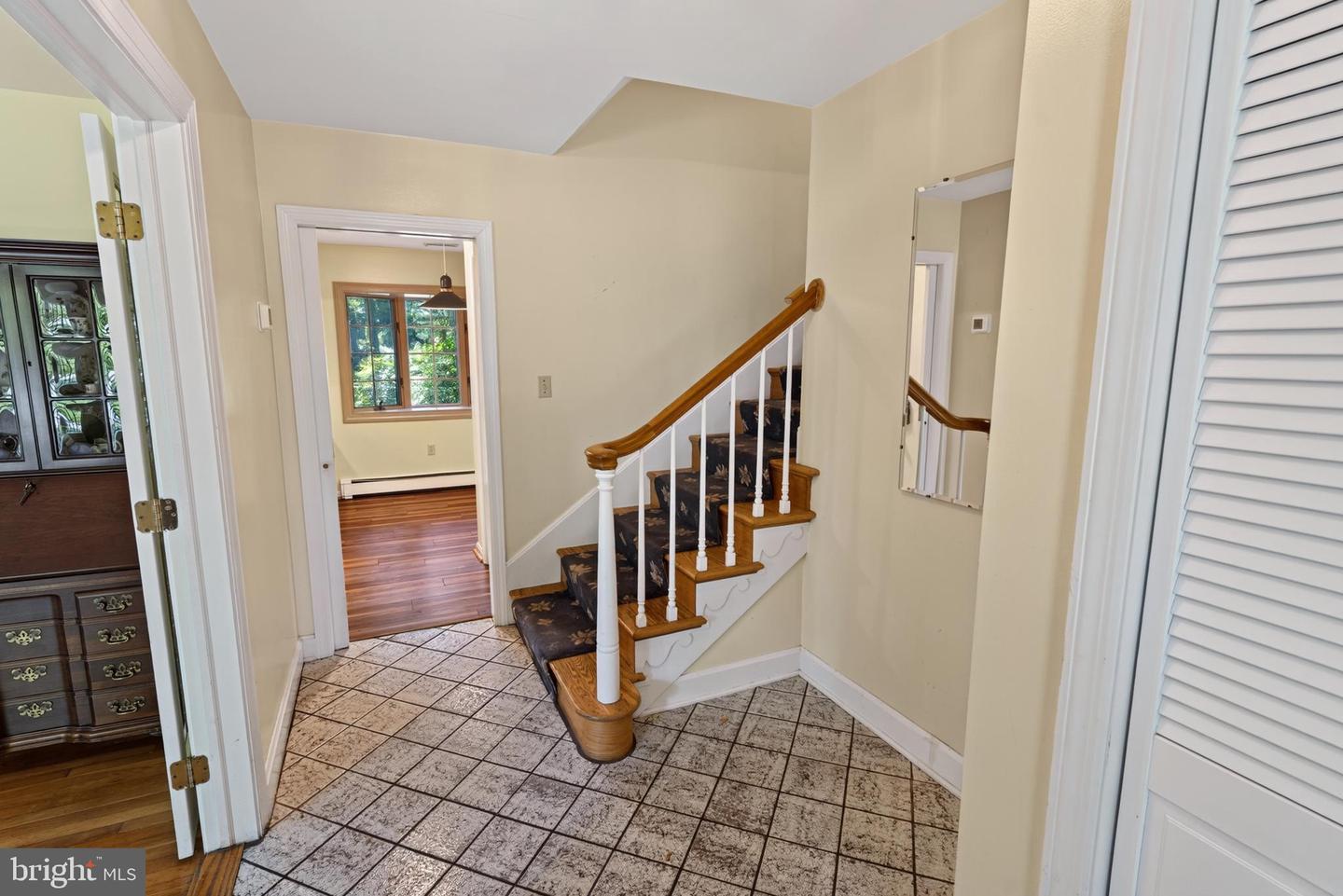 518 Loblolly Ln Property Photo 8