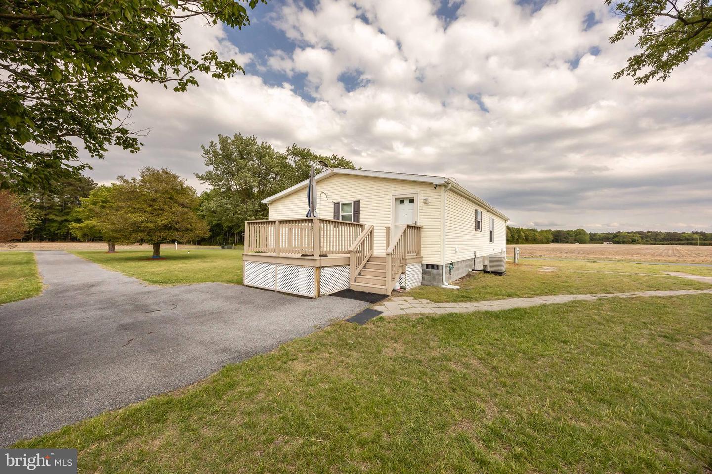 4258 Smith Rd Property Photo 6