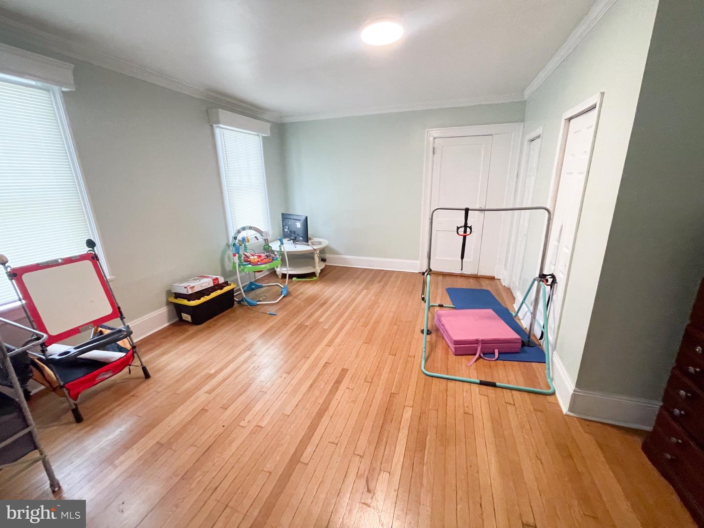 801 N Division Property Photo 19