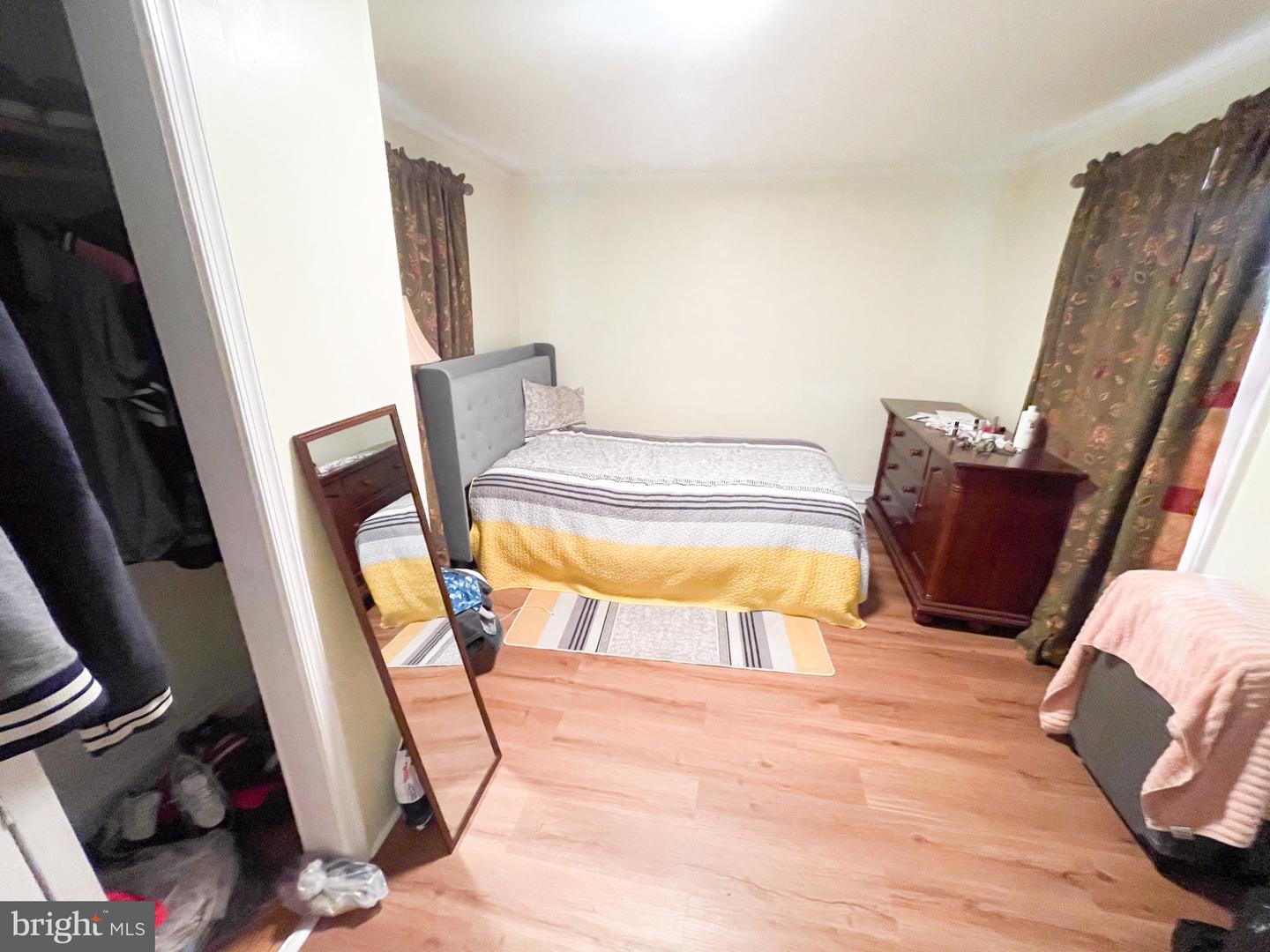 801 N Division Property Photo 30