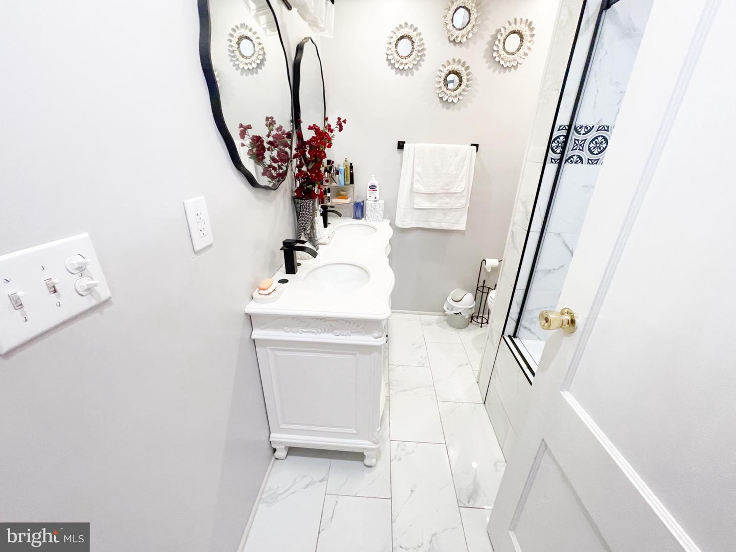801 N Division Property Photo 32
