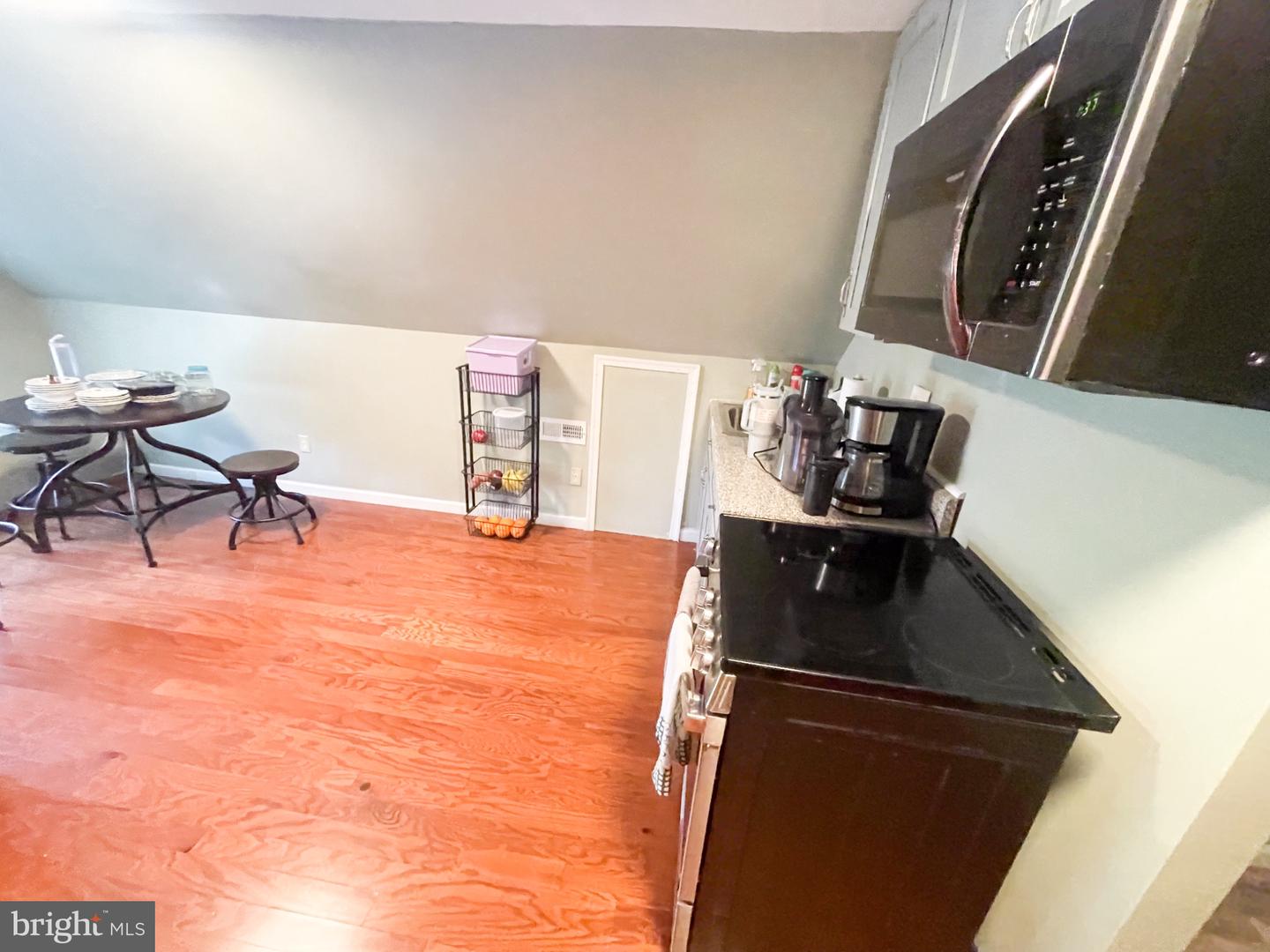 801 N Division Property Photo 46