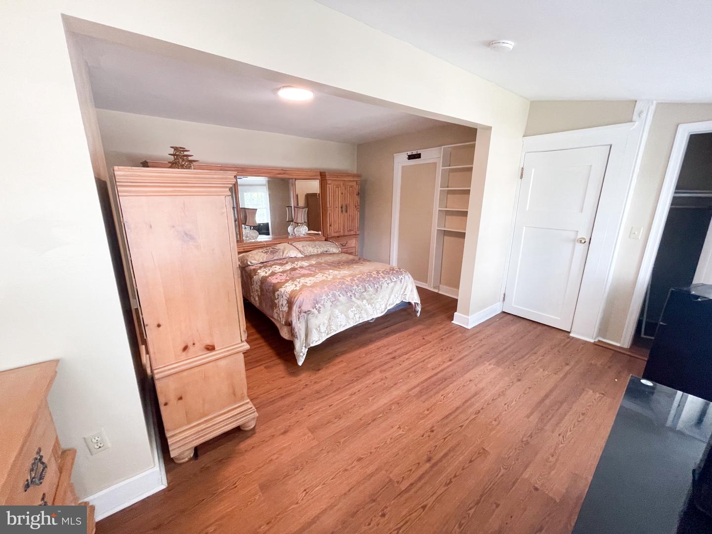 801 N Division Property Photo 48