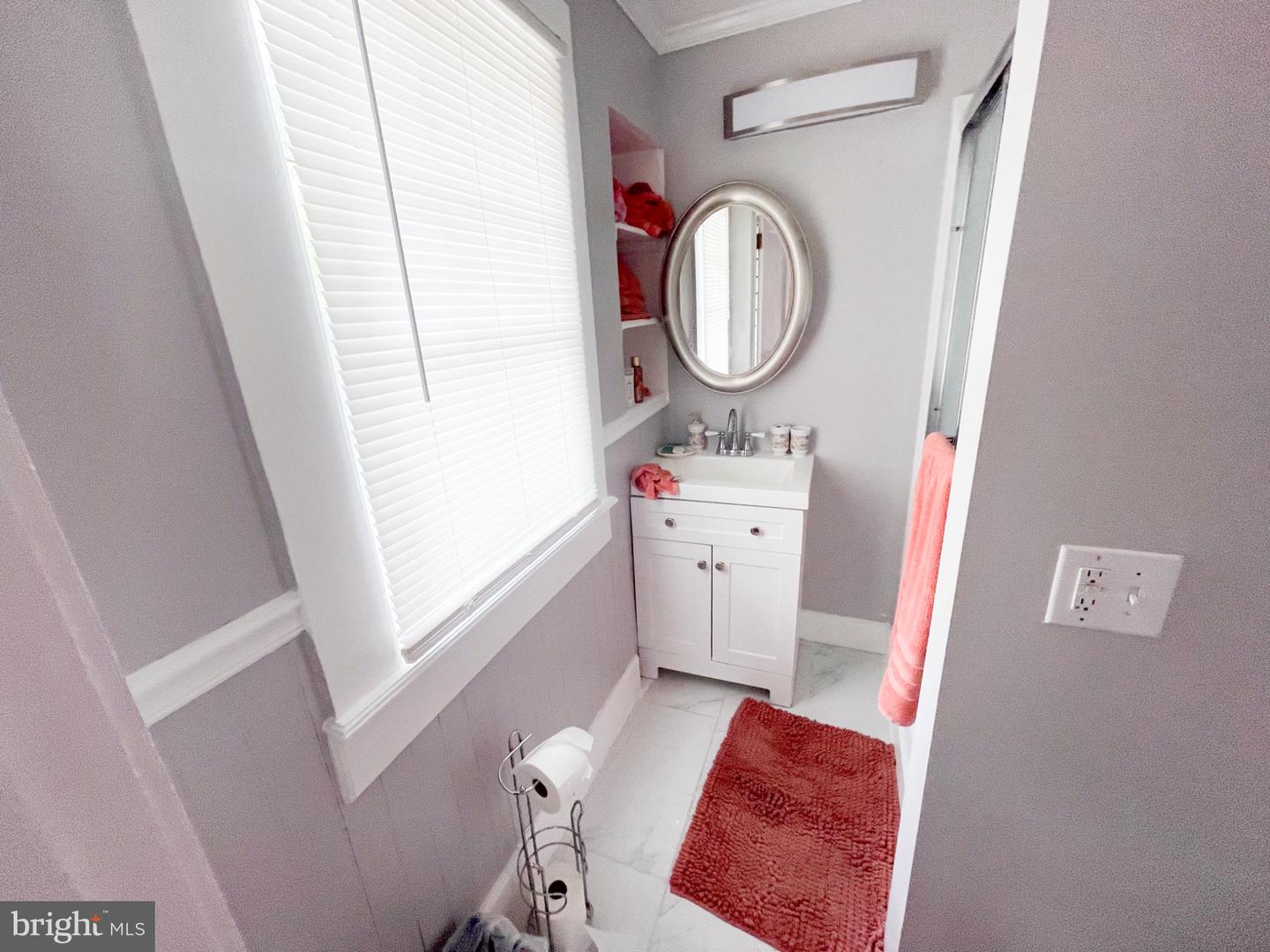 801 N Division Property Photo 49