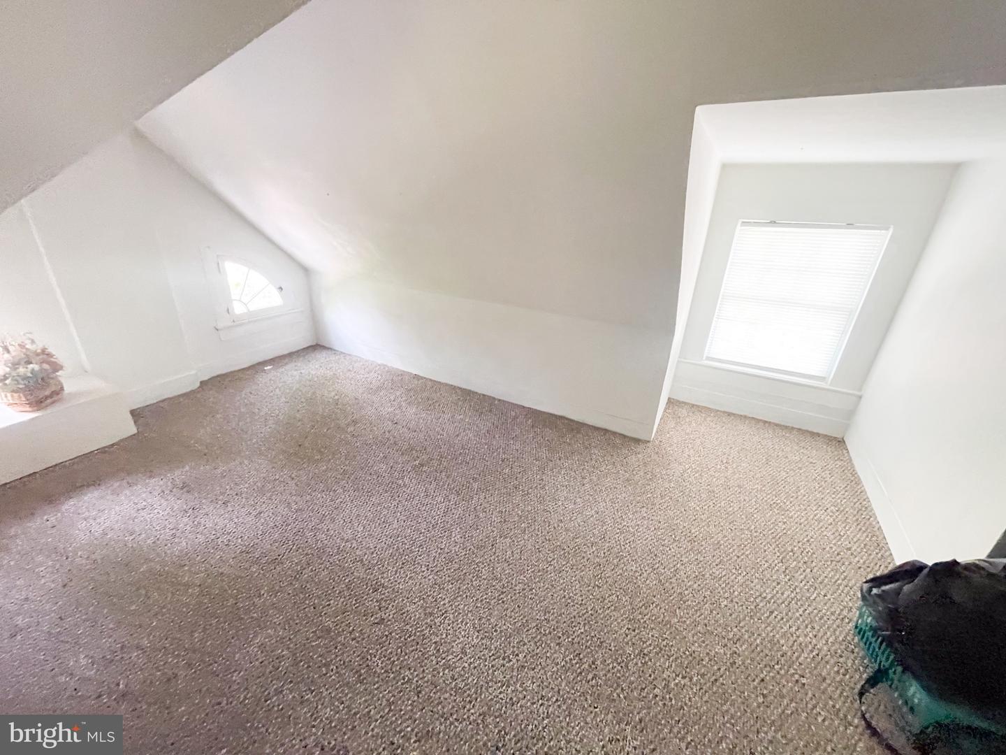 801 N Division Property Photo 56