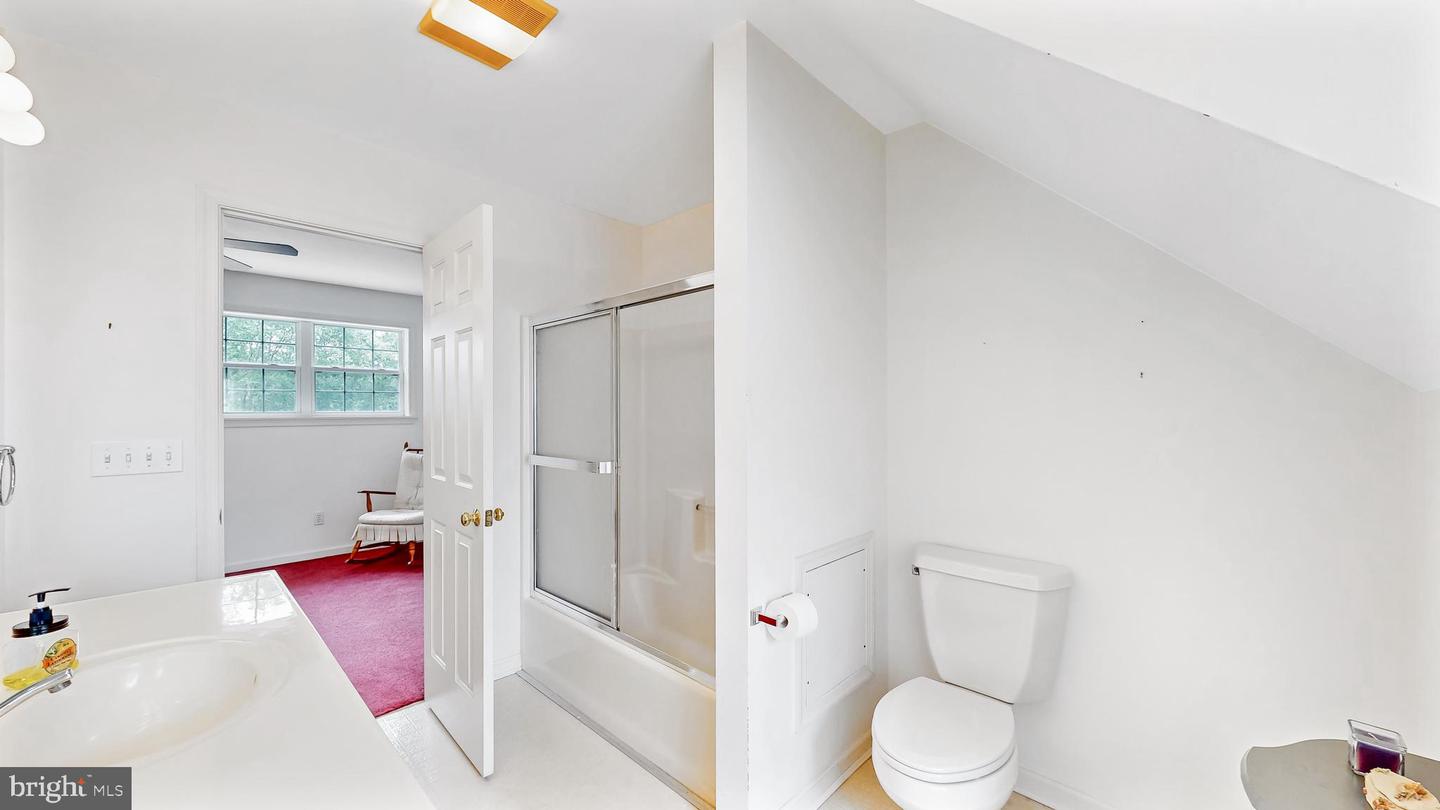 1108 Granbys Run Property Photo 36