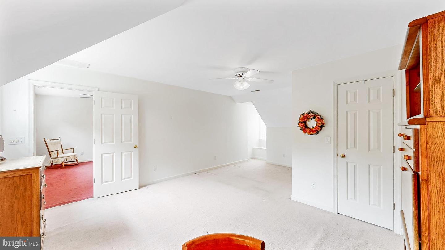 1108 Granbys Run Property Photo 38