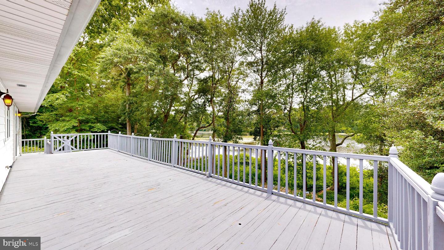 1108 Granbys Run Property Photo 44