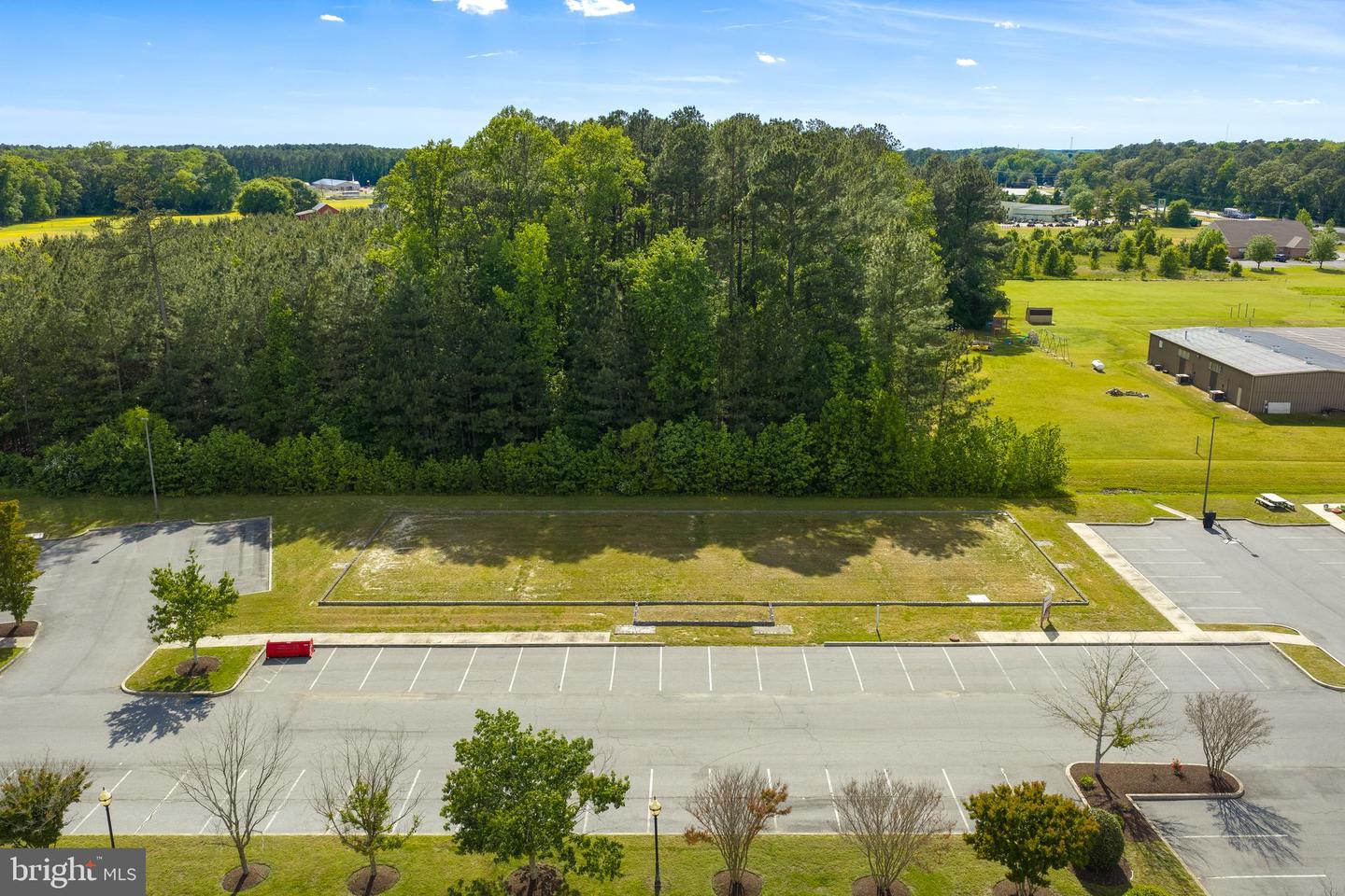 6500 Deer Pointe Dr Property Photo 2