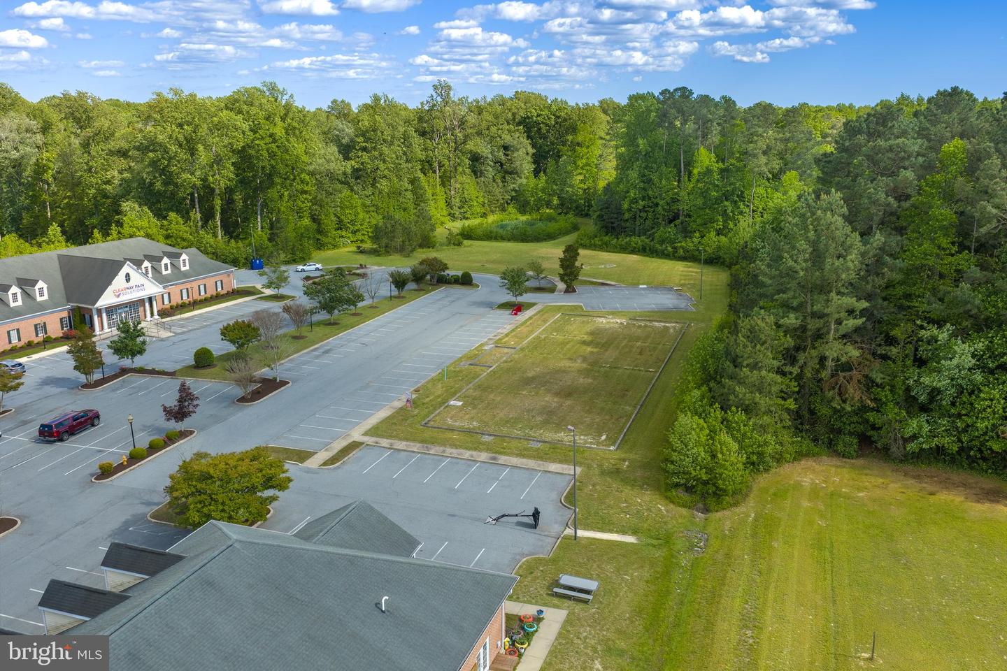 6500 Deer Pointe Dr Property Photo 4