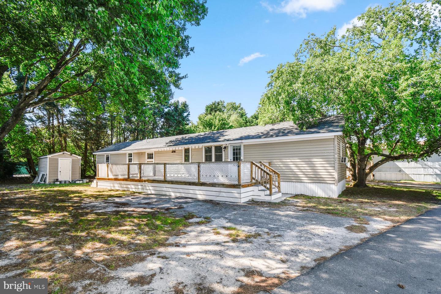 2516 CASTLE ST Property Photo 1
