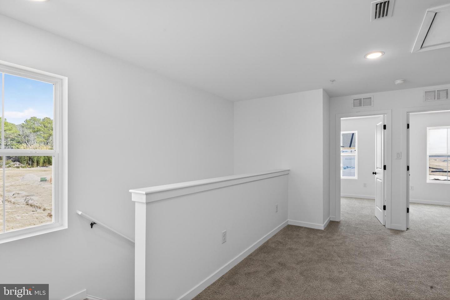308 Clement Loop Property Photo 14