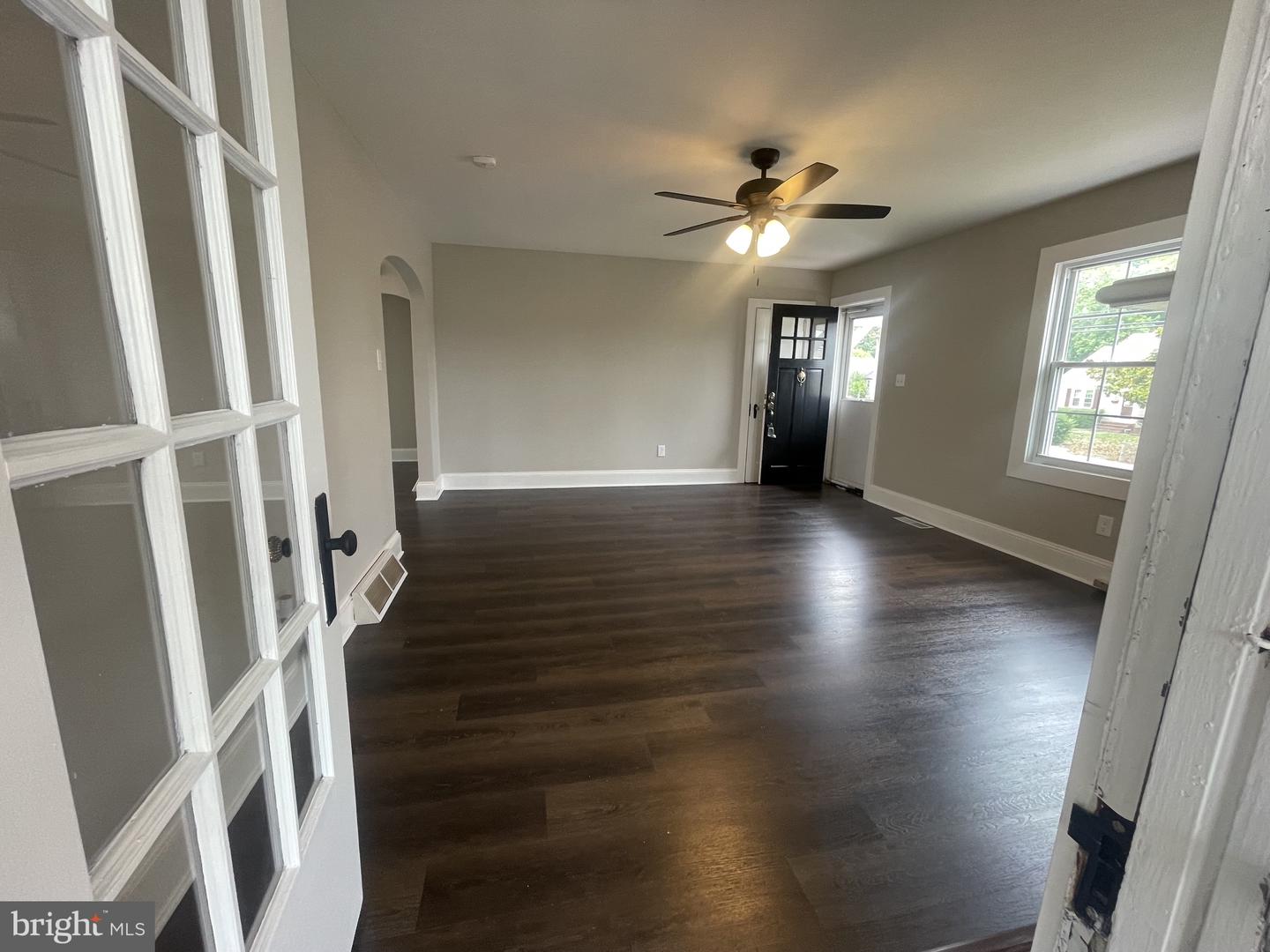 228 Glen Ave Property Photo 8