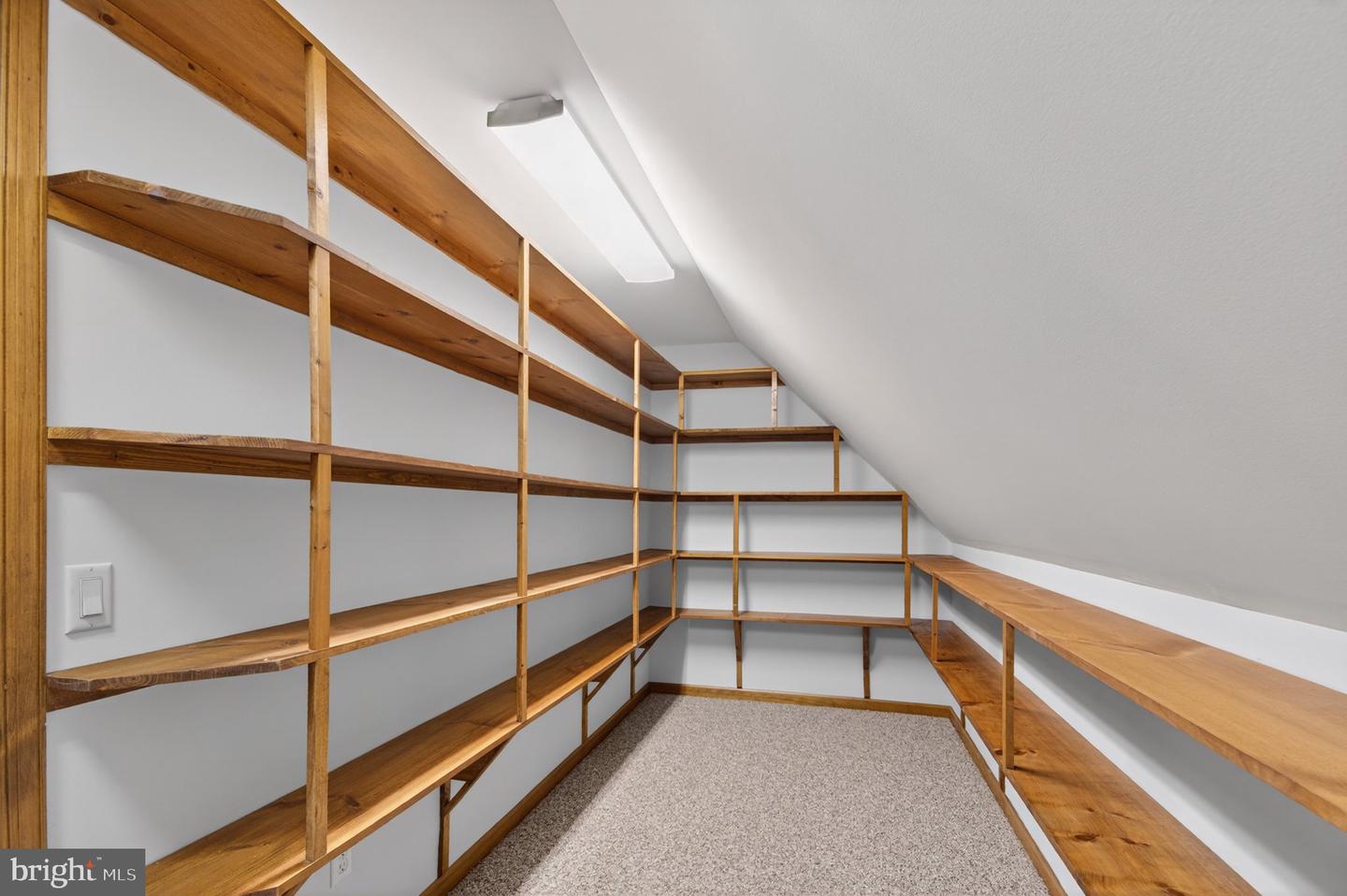1006 S Schumaker Dr Property Photo 35