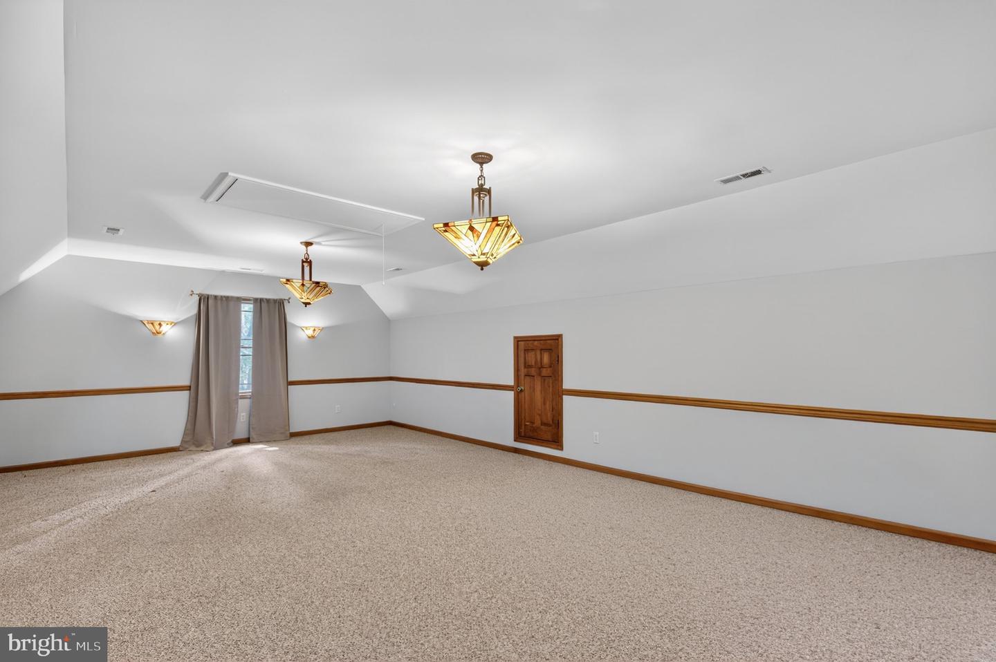 1006 S Schumaker Dr Property Photo 40