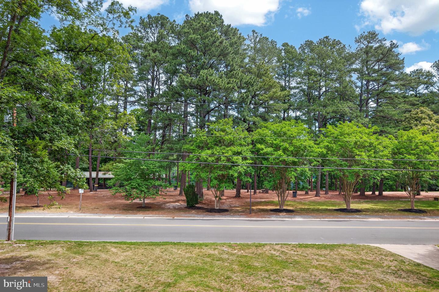 1006 S Schumaker Dr Property Photo 46
