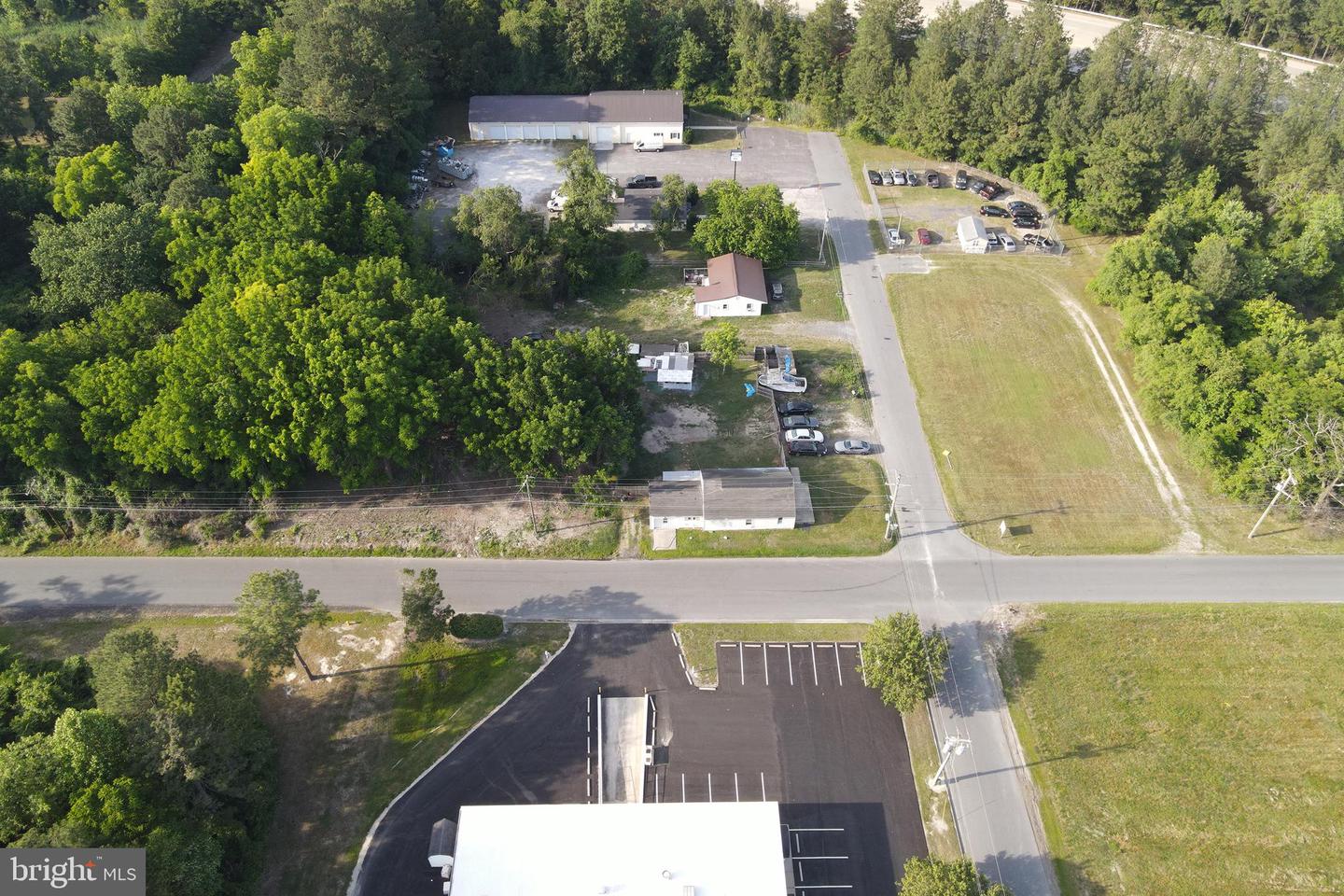 2302 Allen Dr Property Photo 2
