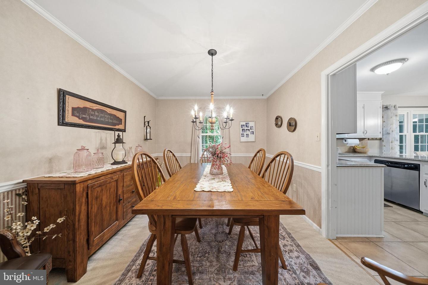 30436 W Rustic Dr Property Photo 6