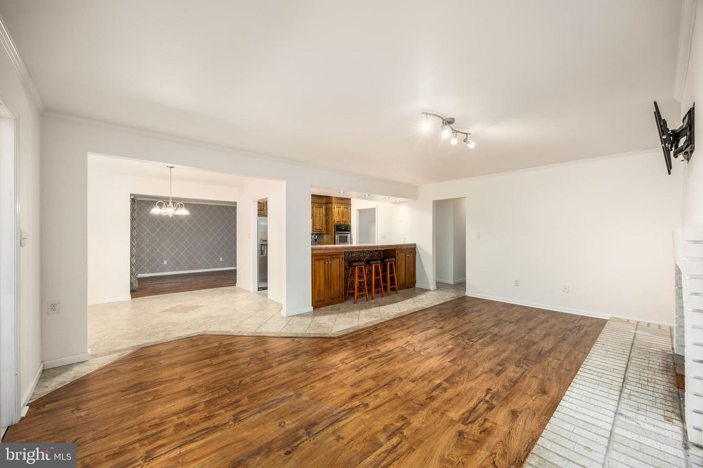 4229 Rustic Entry Property Photo 11