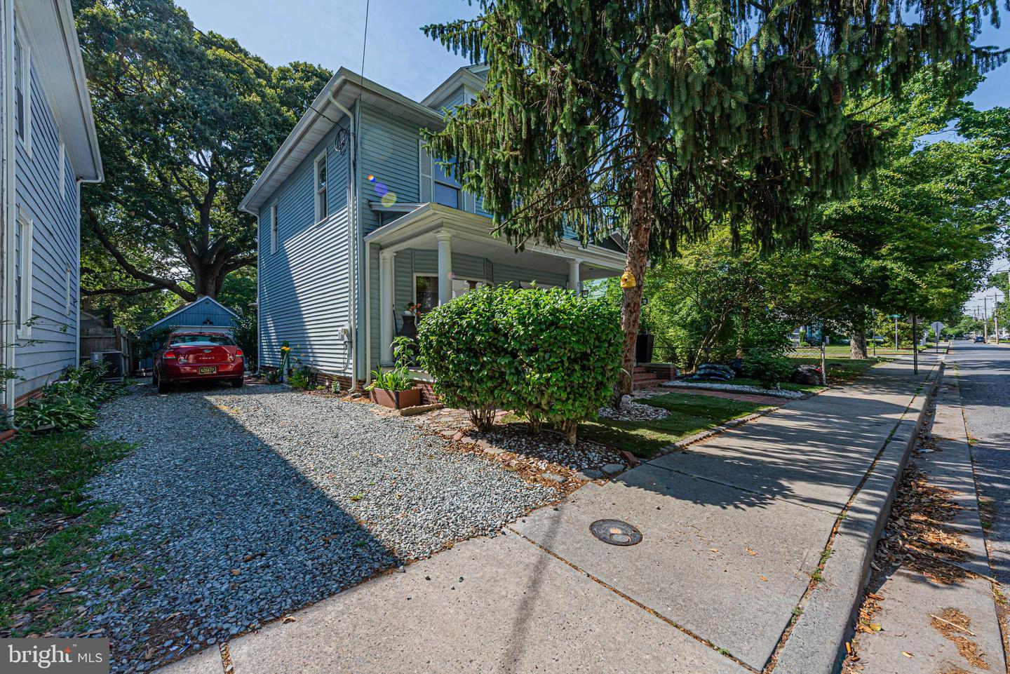 726 Smith St Property Photo 30