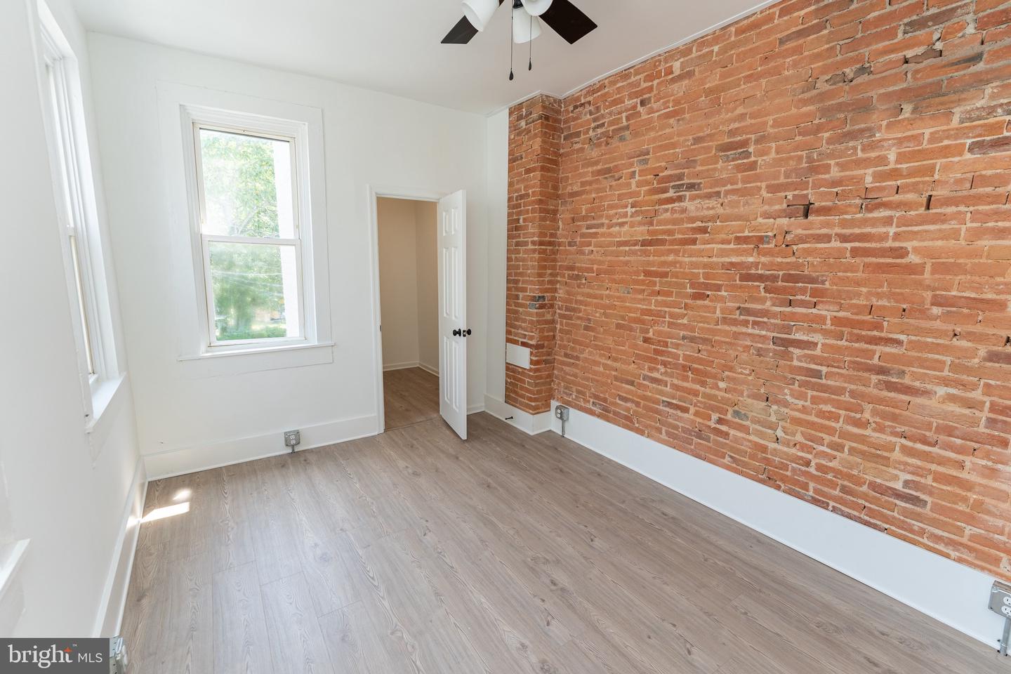 208 S Pennsylvania Ave Property Photo 24
