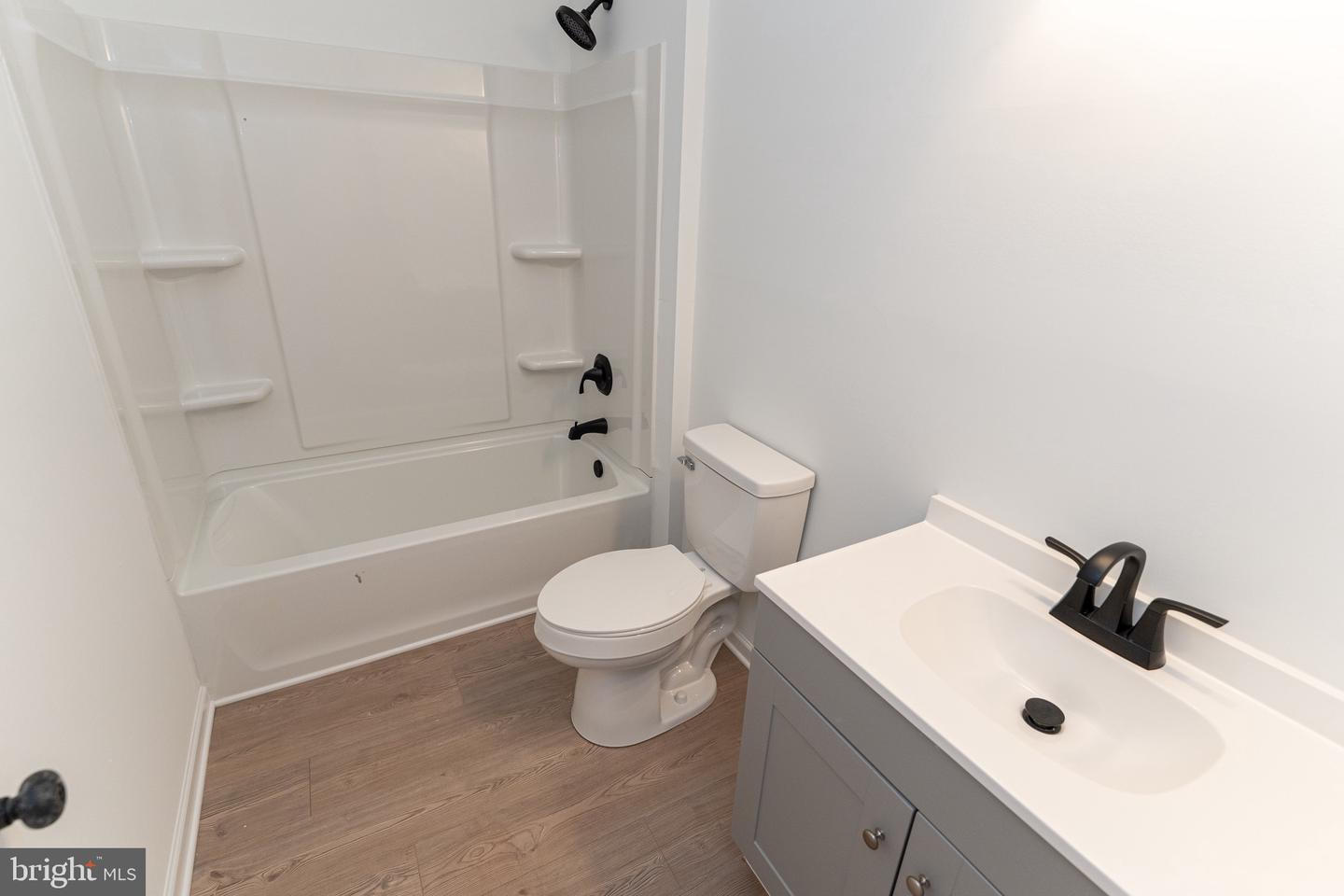 208 S Pennsylvania Ave Property Photo 33