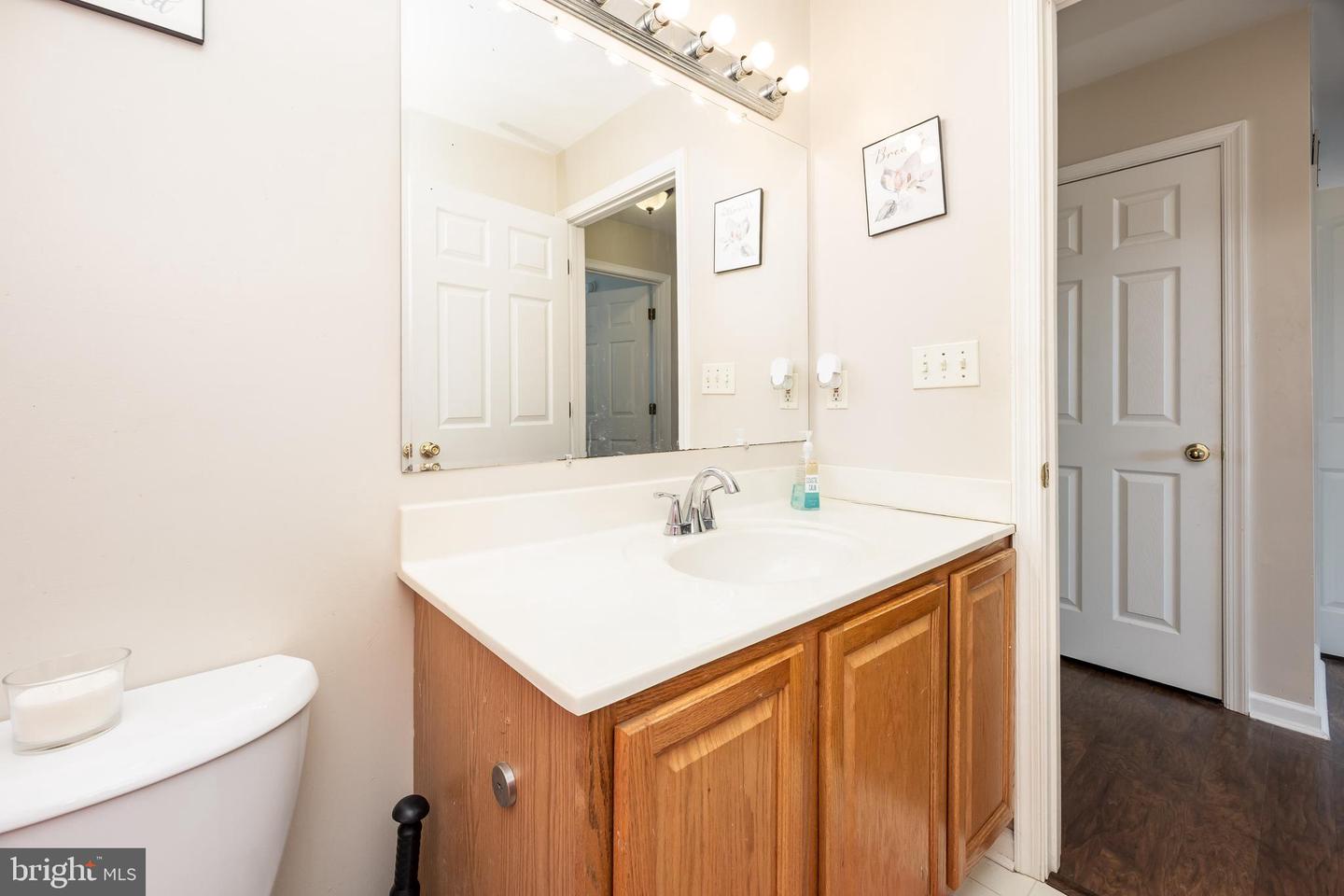 631 E Main St Property Photo 43