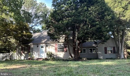 215 N Park Dr Property Photo 1