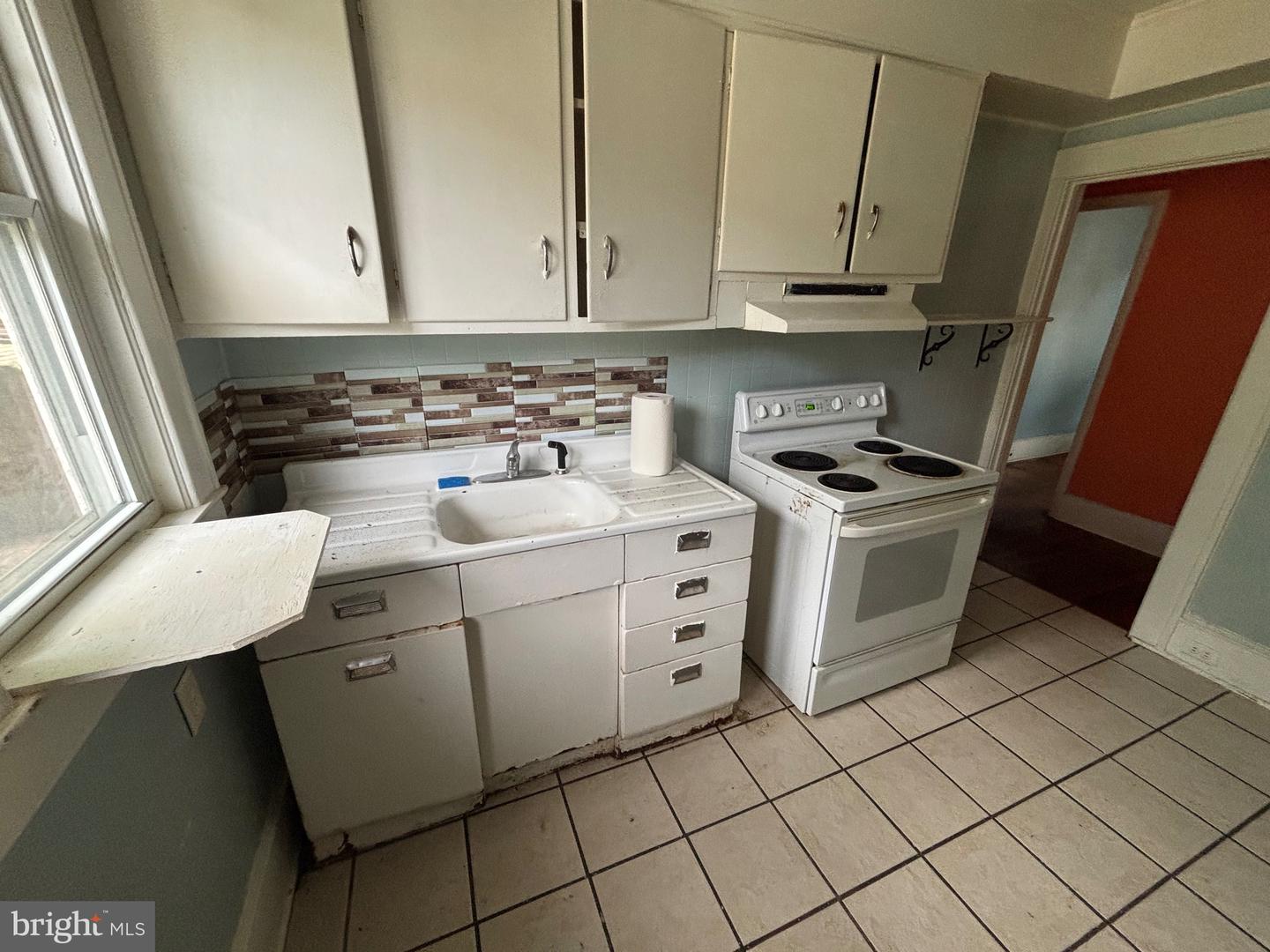 604 Light St Property Photo 21