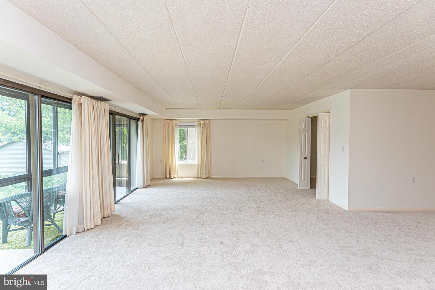 227 Canal Park Dr #301 Property Photo 9