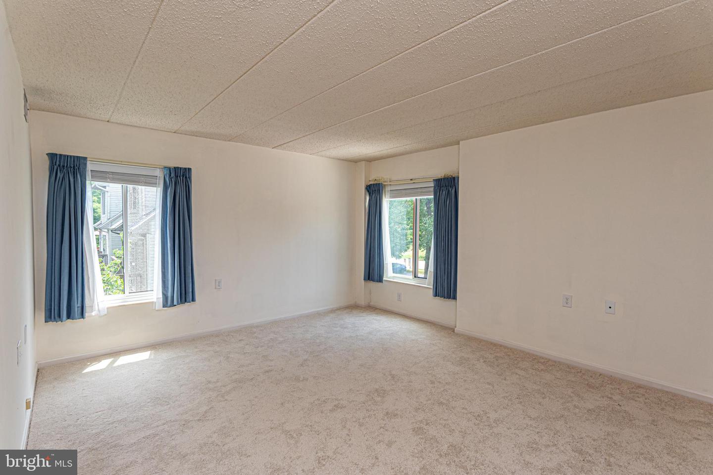 227 Canal Park Dr #301 Property Photo 20