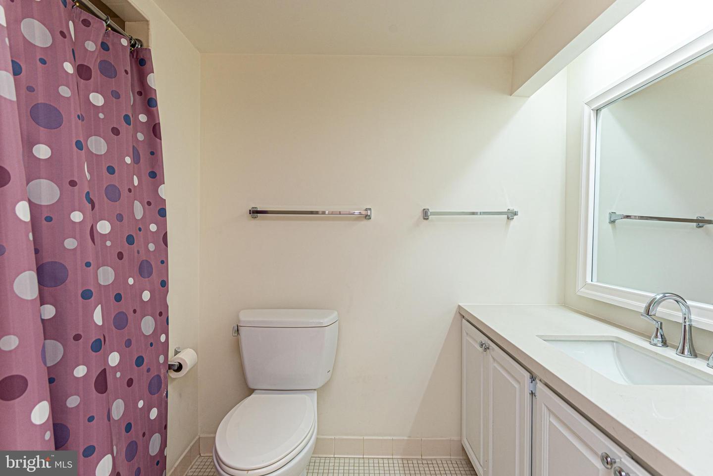 227 Canal Park Dr #301 Property Photo 24