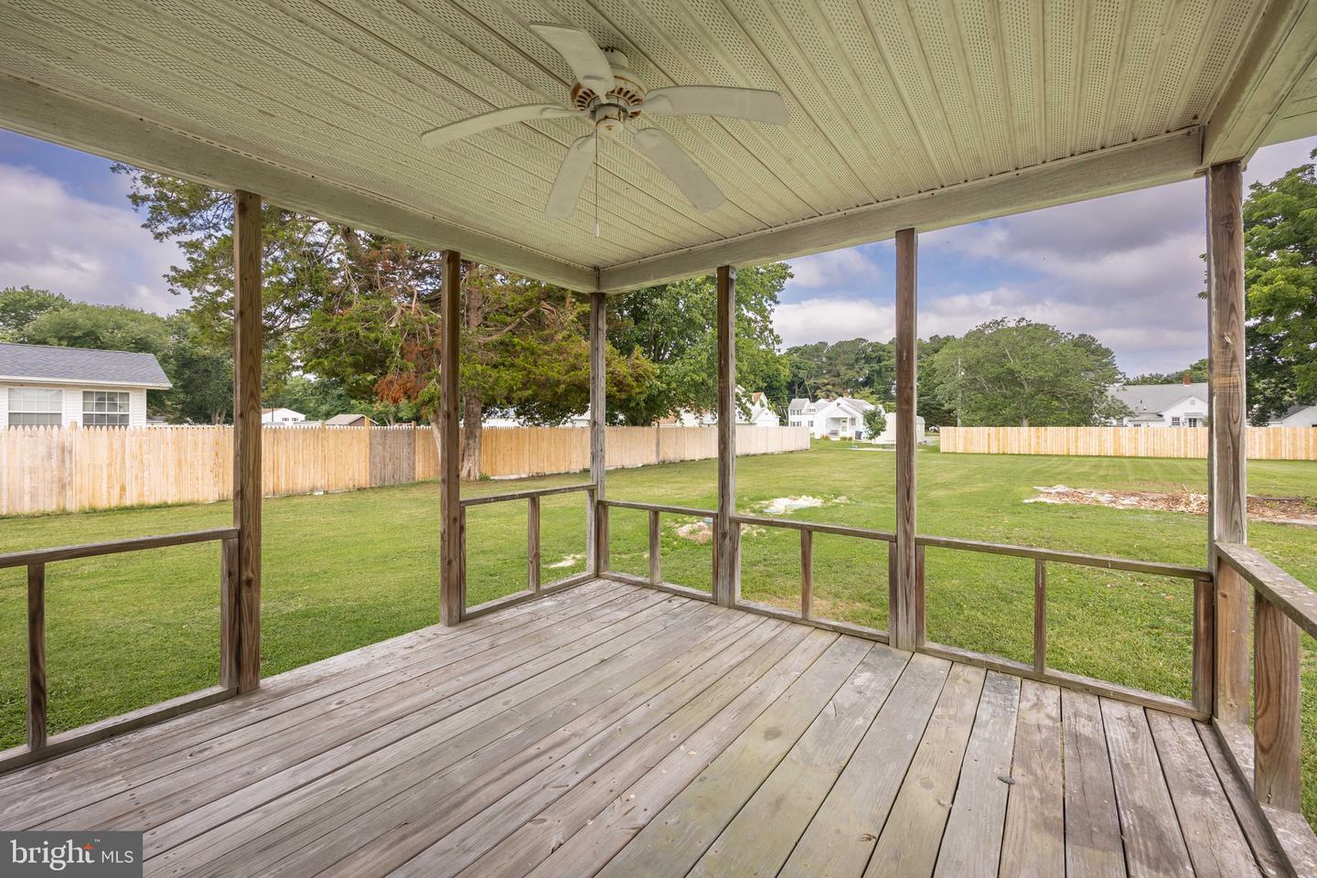 304 Calvin Dr Property Photo 42