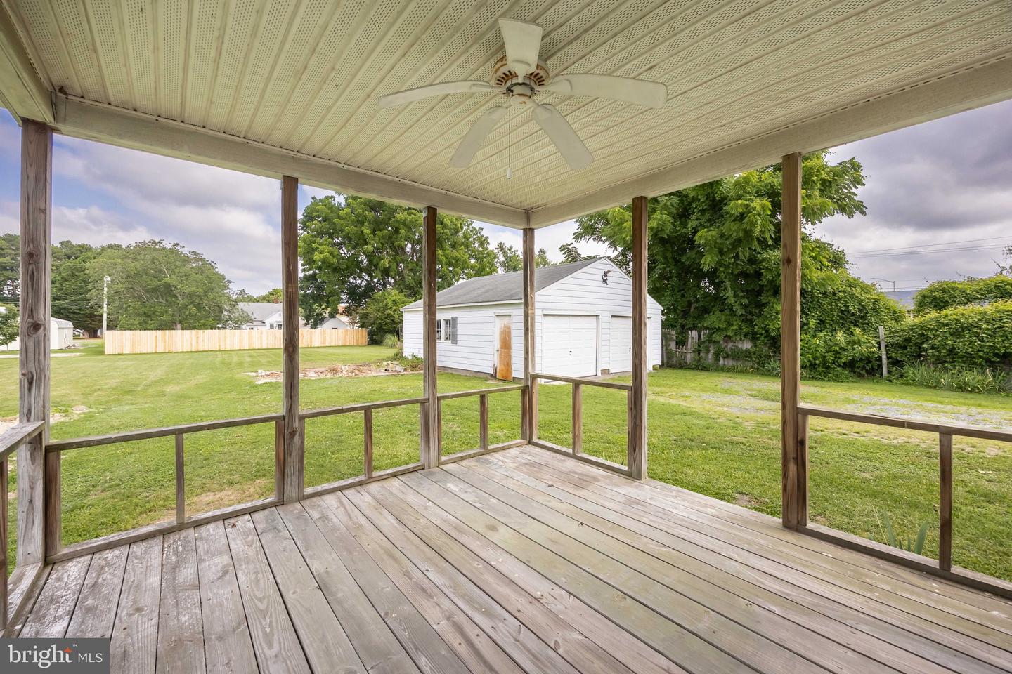 304 Calvin Dr Property Photo 43