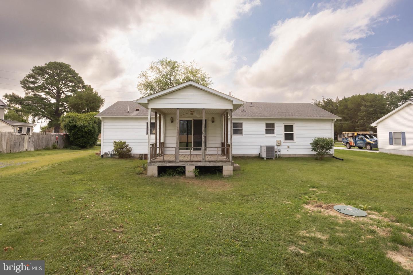 304 Calvin Dr Property Photo 44