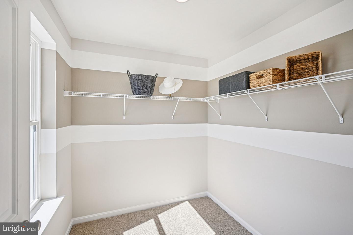 1152 Fairview Ln Property Photo 27