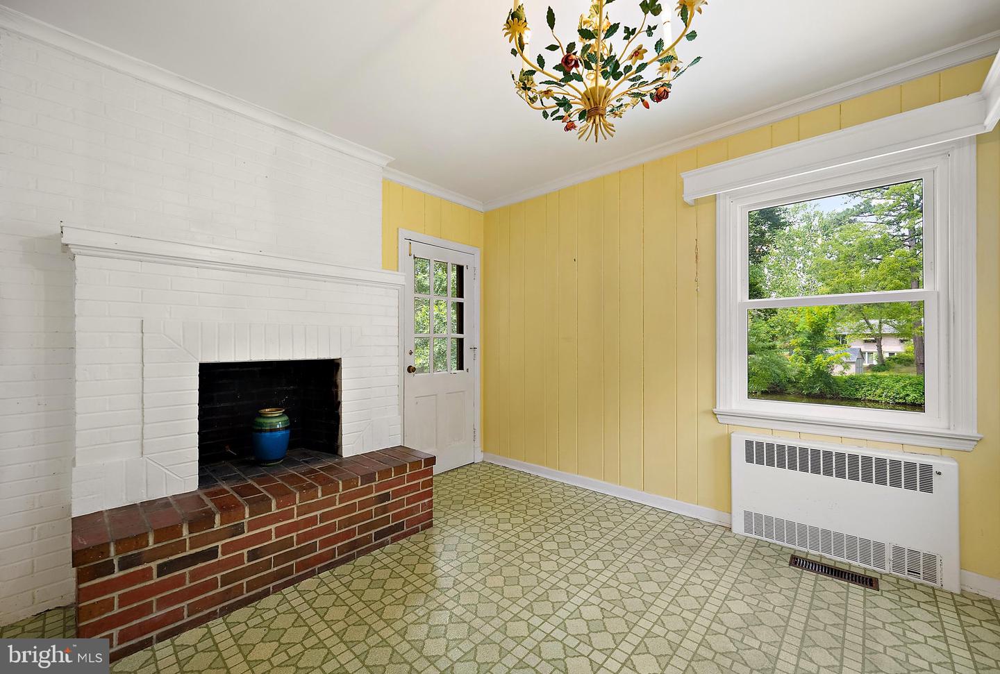 609 N Pinehurst Ave Property Photo 48