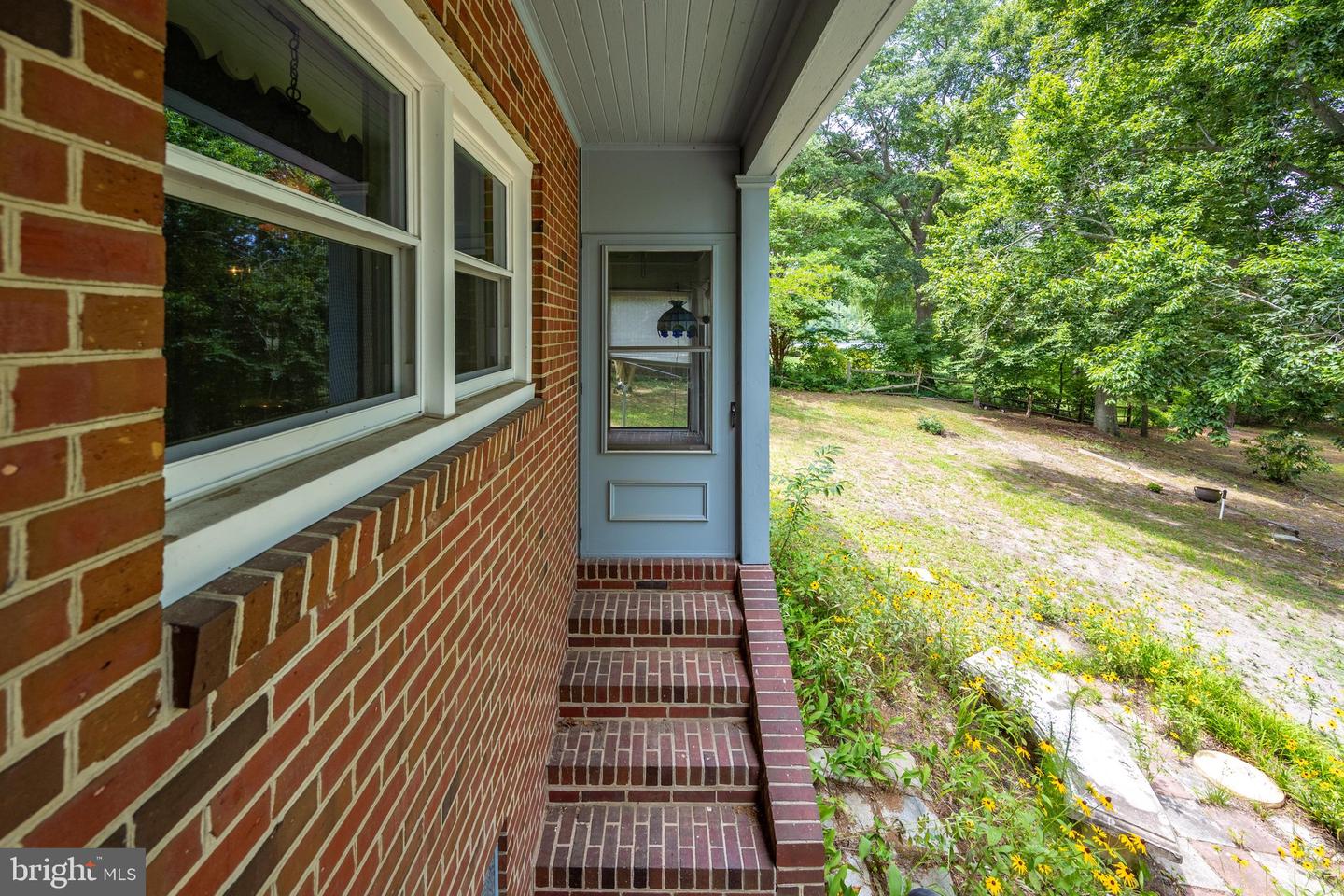 609 N Pinehurst Ave Property Photo 54