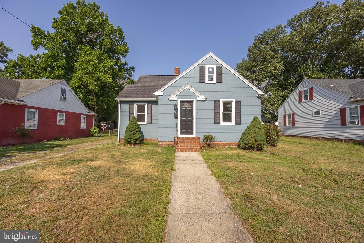 208 N SARATOGA ST Property Photo 1