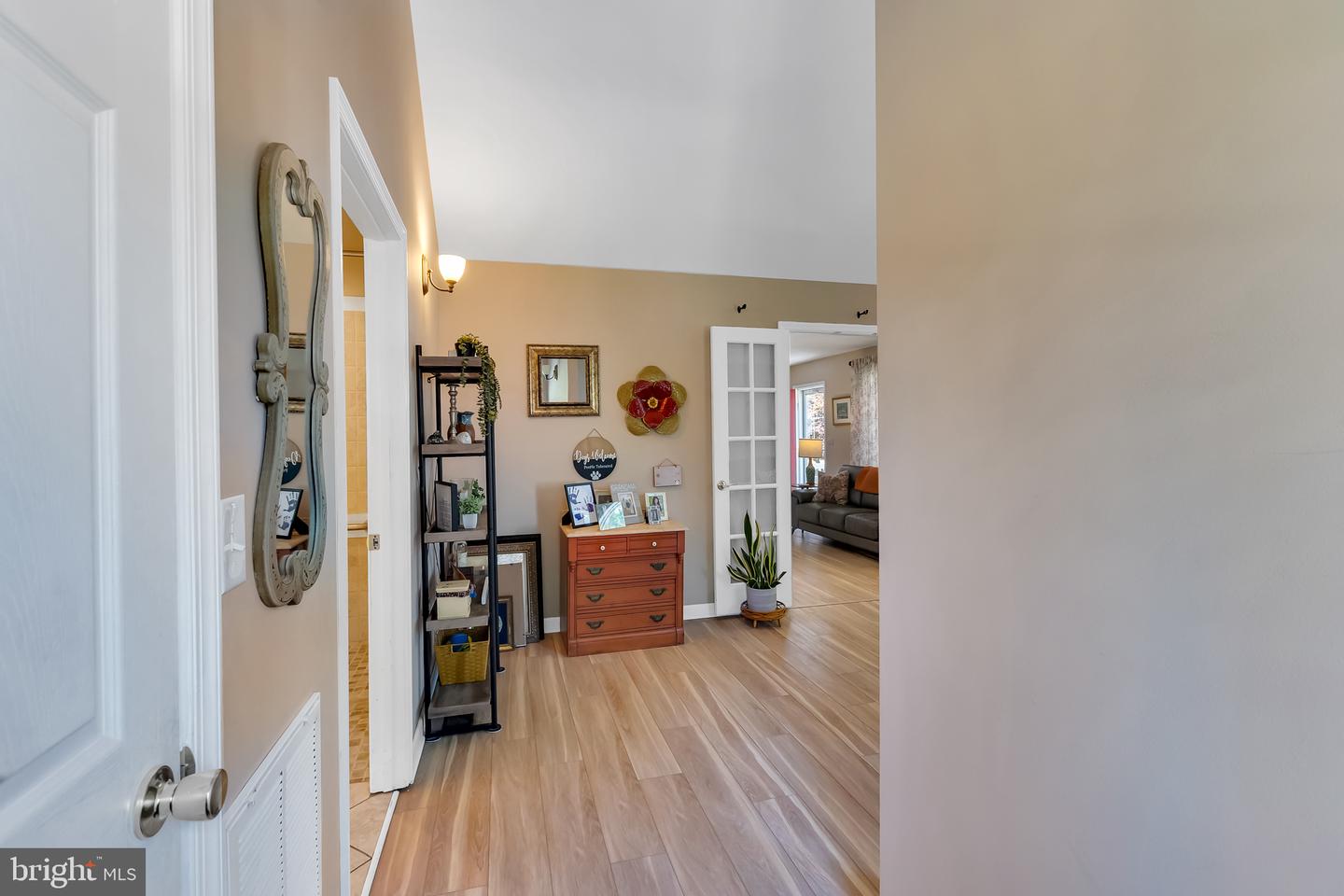 6185 Trails End Ct Property Photo 15