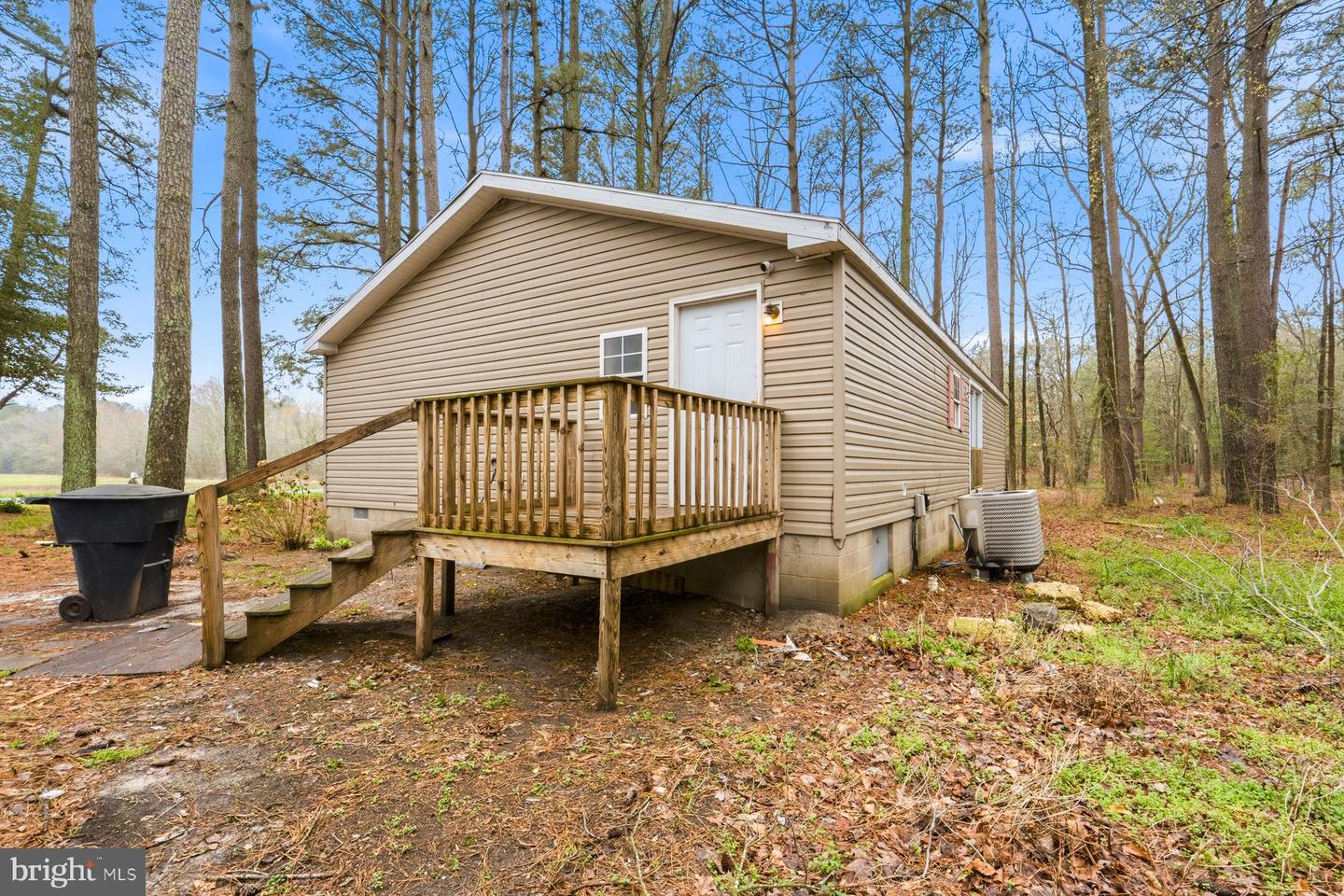 8434 Hurleys Neck Rd Property Photo 6
