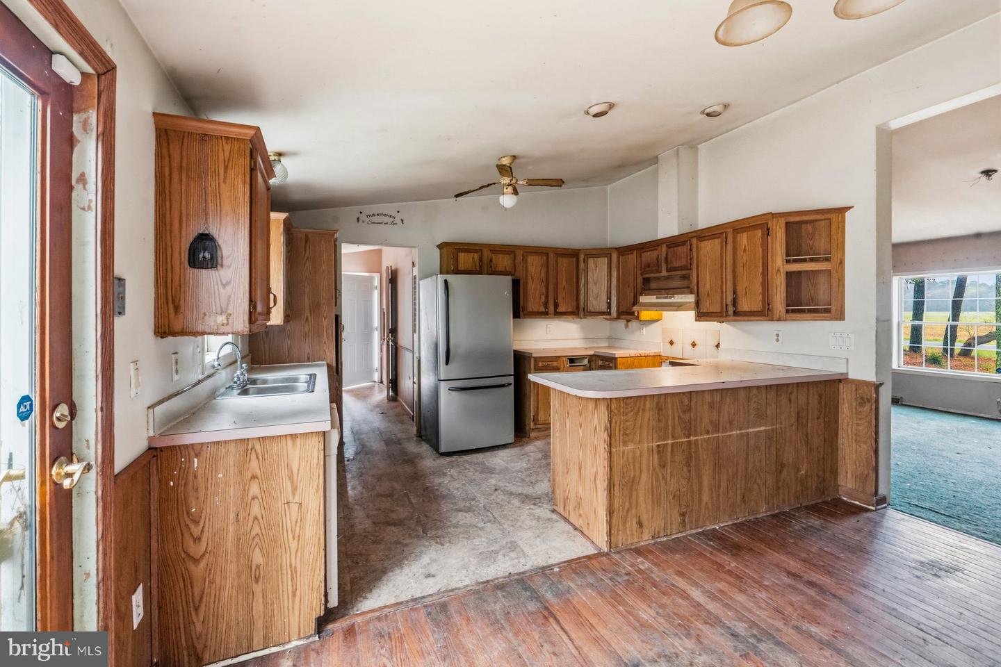 8434 Hurleys Neck Rd Property Photo 10