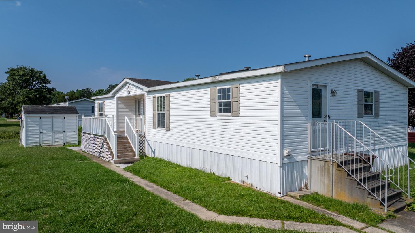 35087 Sunrise Ct Property Photo 1