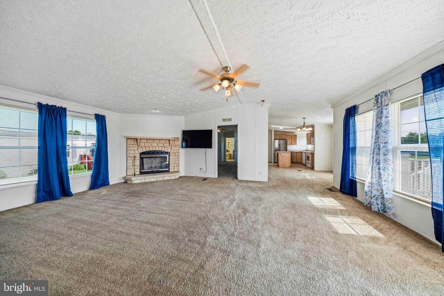 35087 Sunrise Ct Property Photo 2
