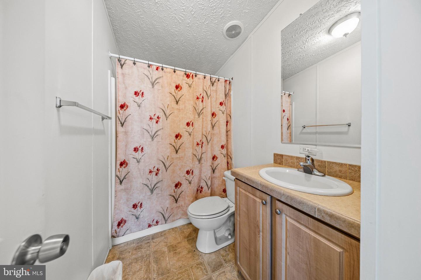 35087 Sunrise Ct Property Photo 11